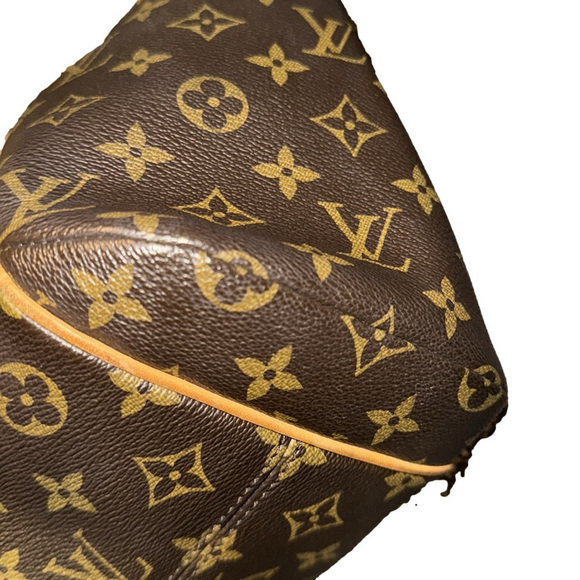 LOUIS VUITTON MONOGRAM TOTALLY PM Handbag - Picture 6 of 11